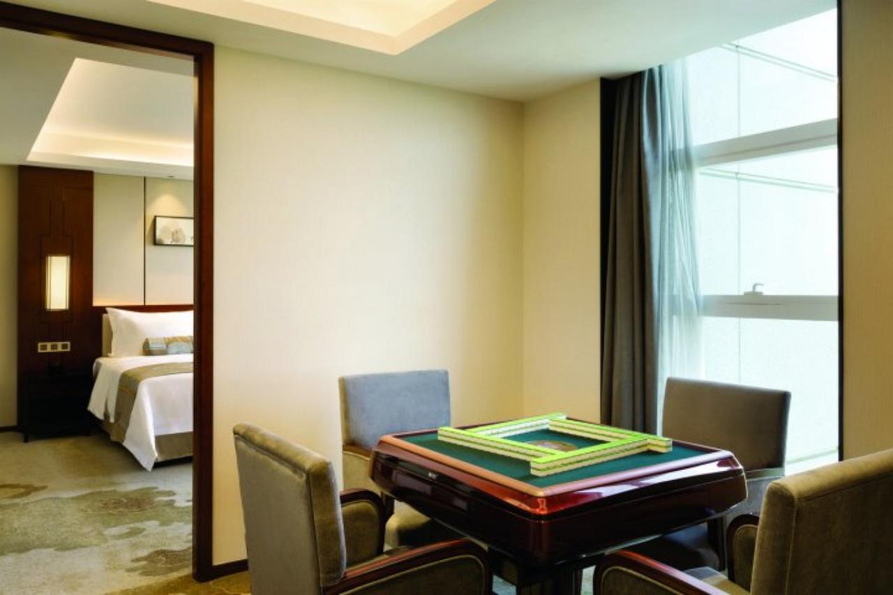 Hotel Ramada Jiaxing Esterno foto