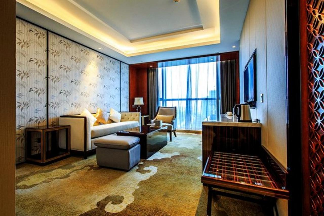Hotel Ramada Jiaxing Esterno foto